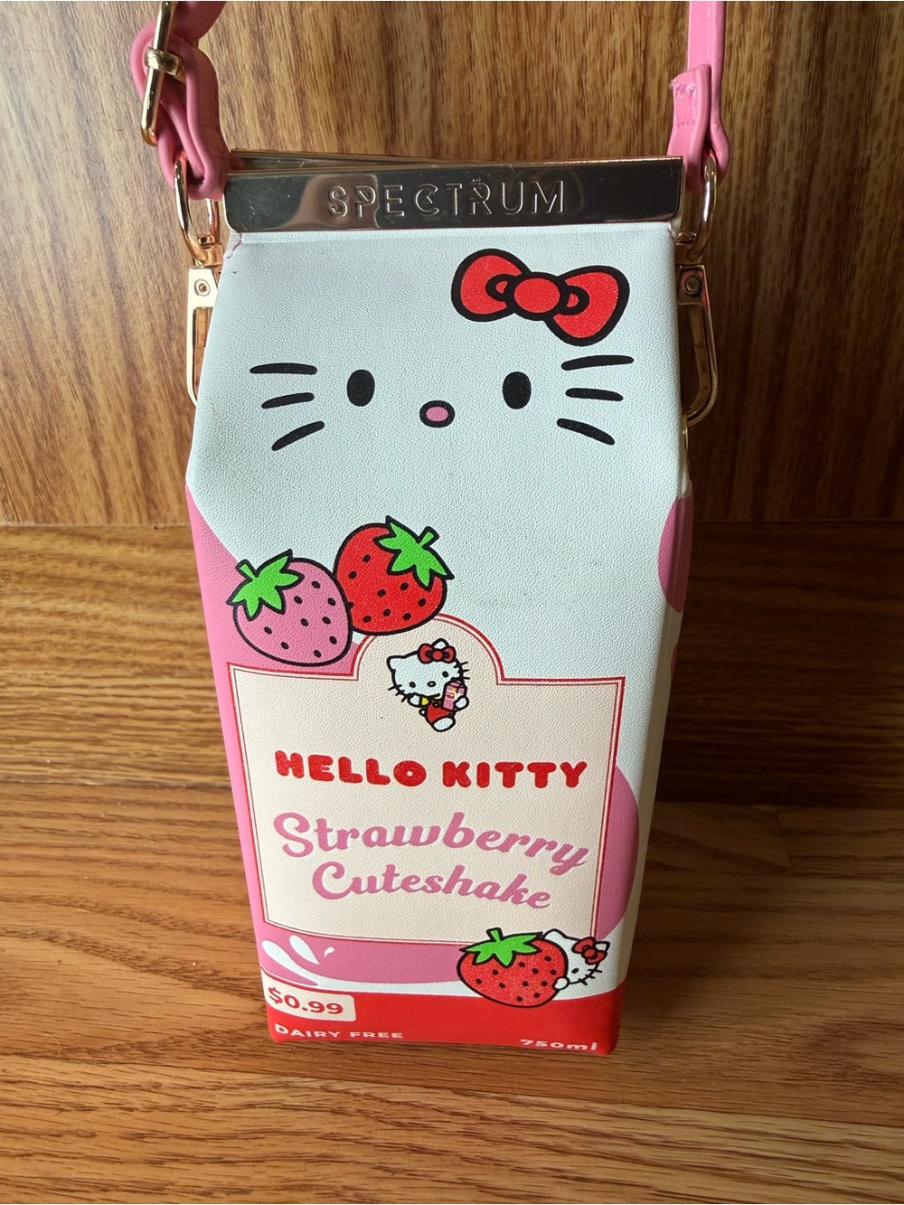 Hello kitty x spectrum collaboration make up bag purse.
Unique milk carton bag